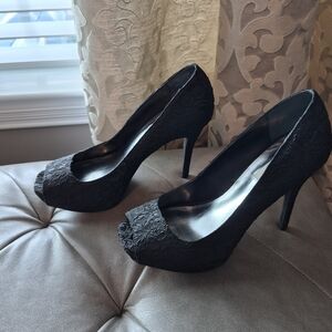 Simply Vera by Vera Wang Elegant Black Lace/Satin Peep-Toe Stilettos